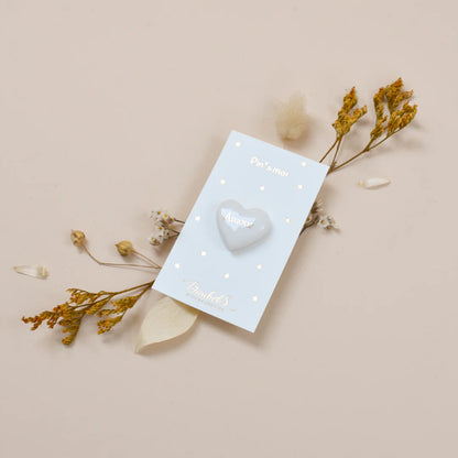 Pin's Coeur BLANC AMOUR en porcelaine